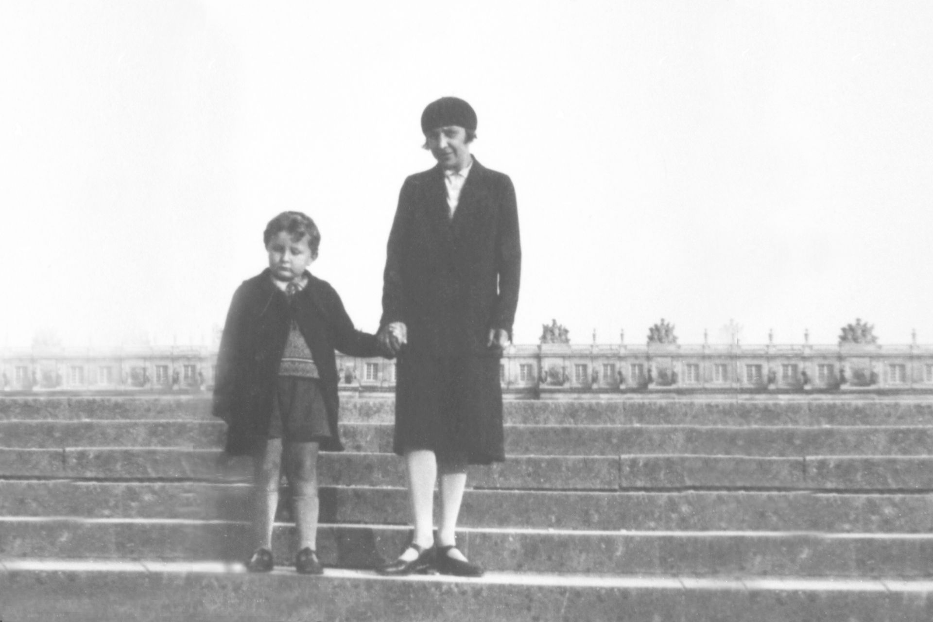 Марина Ивановна Цветаева с сыном Муром