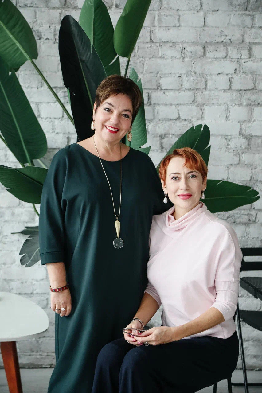 Иллюстрация: Спектакль Дома русской речи Анны Бруссер «Открытая репетиция. “Славу, у поэта, я допускаю как рекламу”»